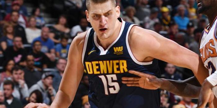  掘金约基奇三双比肩传奇 高原主场轻取魔术  